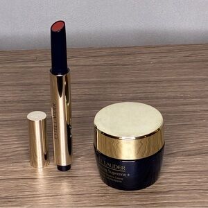 NWT Estee Lauder Melt-On Gloss Stick & Revitalizing Supreme+ Cream Gift Set
